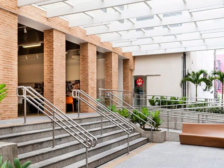 campus vibrante do centro universitario belas artes