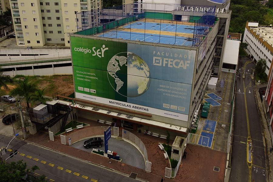 O que são os cursos lato sensu e stricto sensu na educação