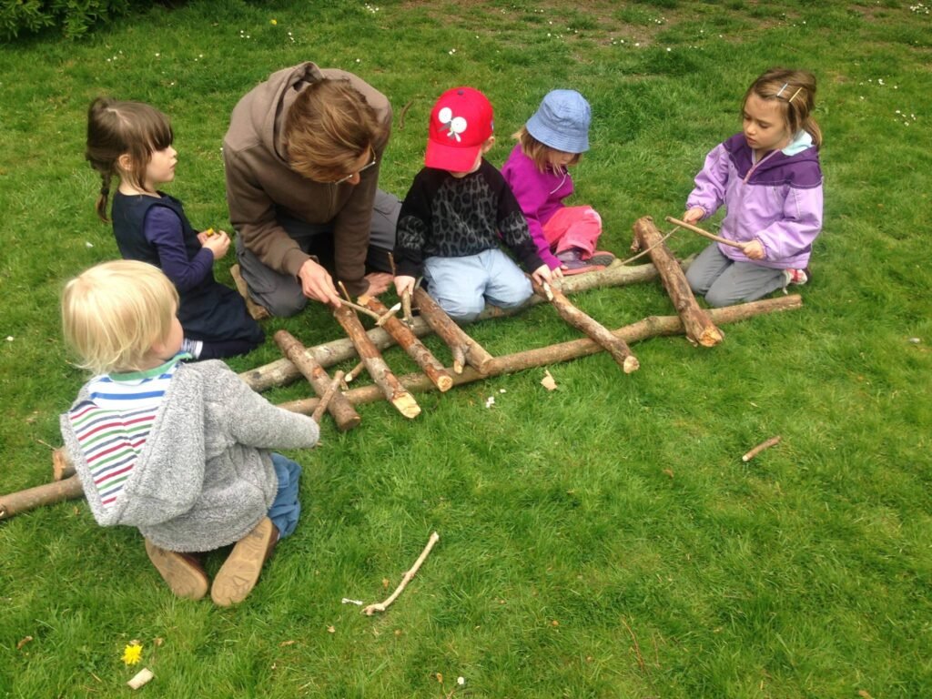 Quais são os cursos gratuitos oferecidos pela Escola Flor da Vida 8 Quais são os cursos gratuitos oferecidos pela Escola Flor da Vida