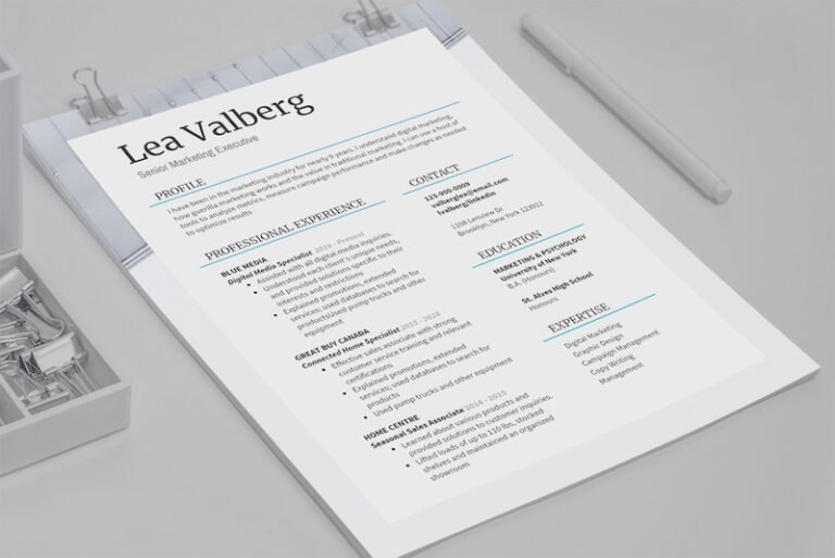 Quantas Páginas Deve Ter um Currículo para Ser Eficiente 21 curriculo minimalista em mesa de trabalho