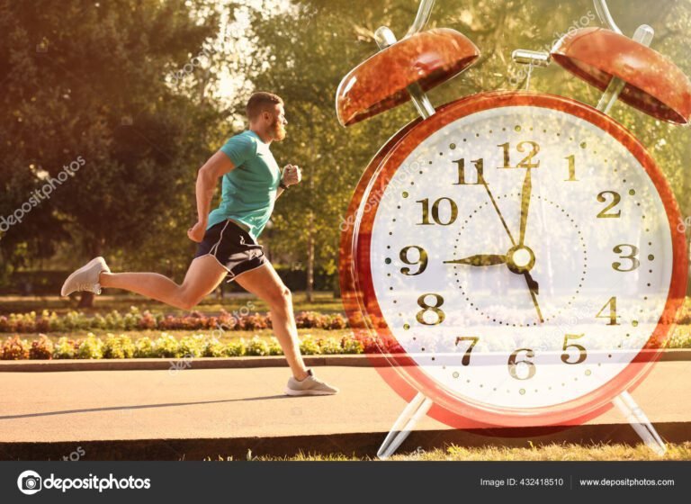 dupla exposicao de relogios correndo