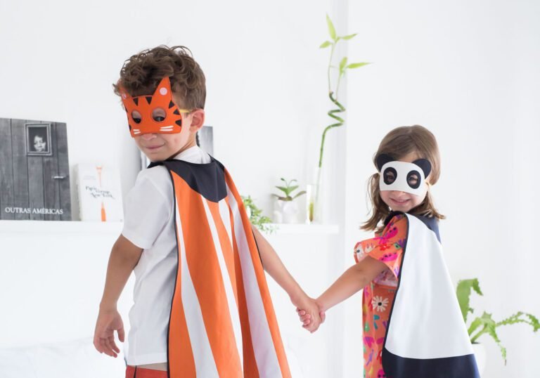 fantasias criativas de animais e personagens