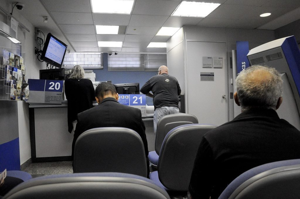 Quais são as tarifas da conta corrente da Caixa Econômica Federal 5 Quais são as tarifas da conta corrente da Caixa Econômica Federal