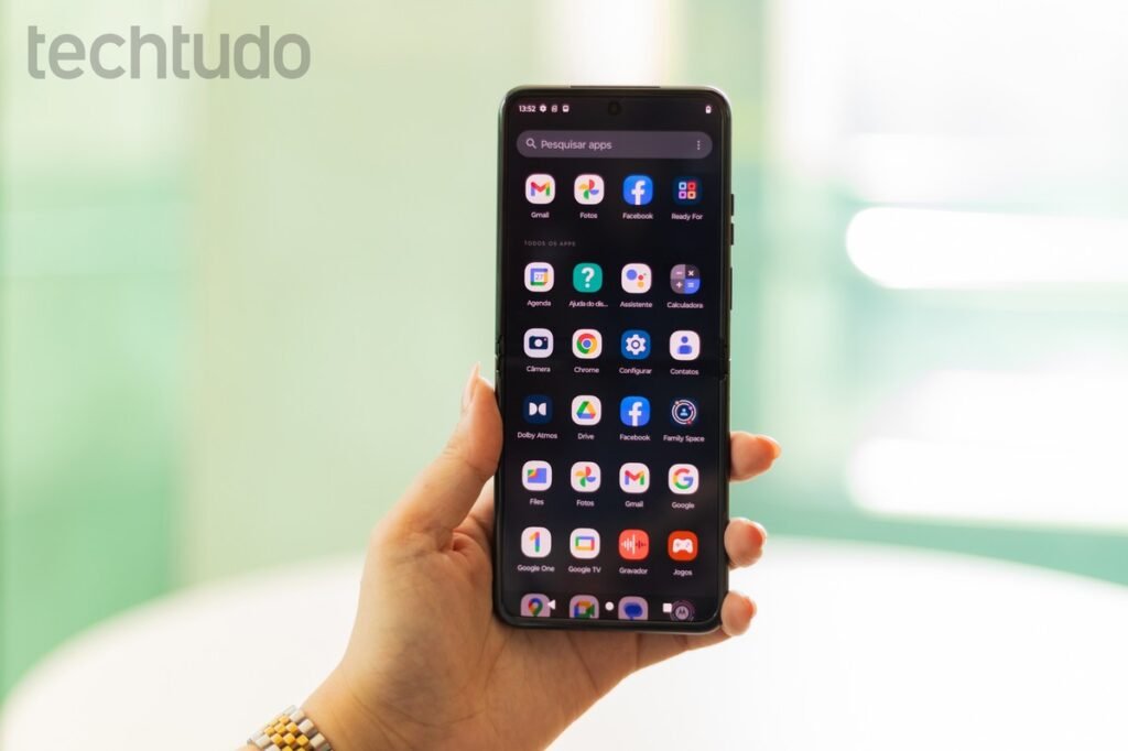 Como Posso Ver Minha Conta e Agência no Mercado Pago 1 tela de smartphone com aplicativo aberto